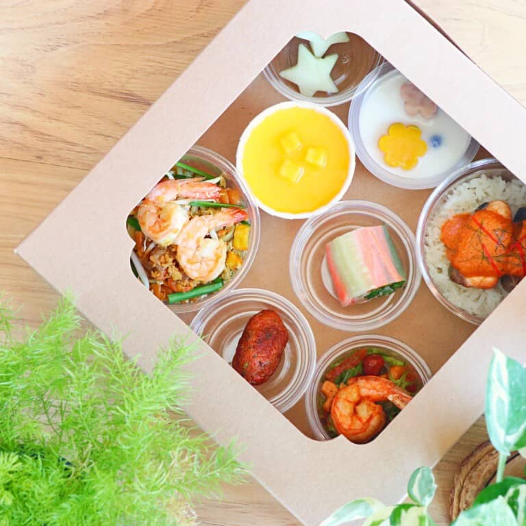 DeeCatering รับจัดเลี้ยงอาหารกล่อง cocktail box